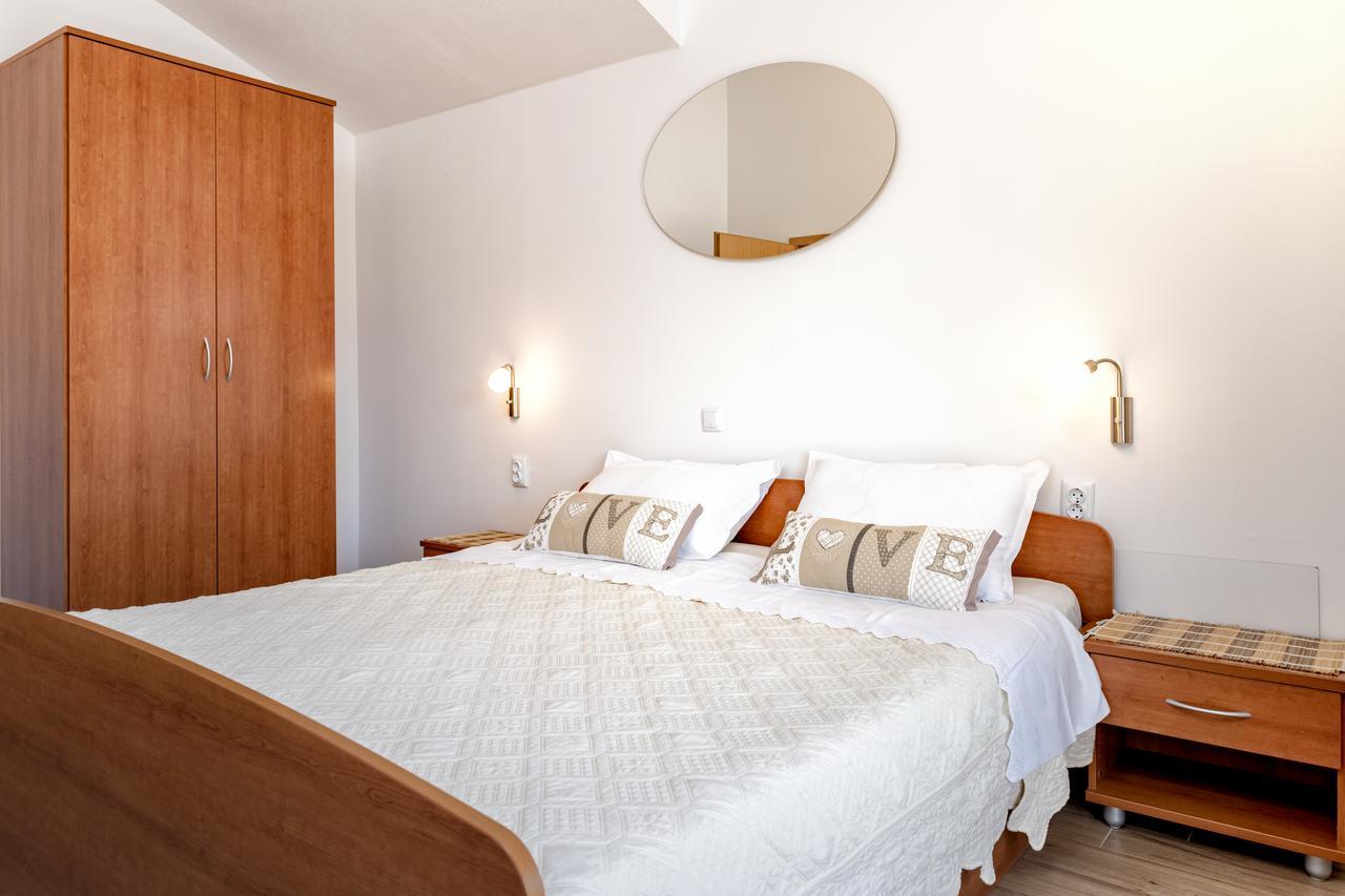 Apartments Markovic Stari Grad  Extérieur photo